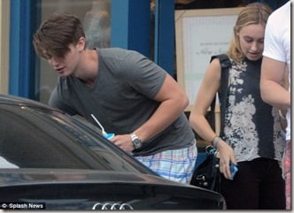 Taylor Burns Patrick Schwarzenegger girlfriend pics