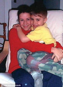 Pattie Mallette with little bieber pic