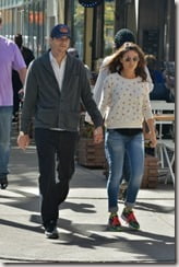 Ashton Kutcher and Mila Kunis taking a stroll in Soho</p>
<p>Featuring: Ashton Kutcher,Mila Kunis<br />
Where: Manhattan, NY, United States<br />
When: 19 Sep 2013<br />
Credit: TNYF/WENN.com