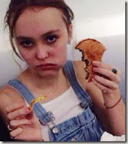 lily-depp-9