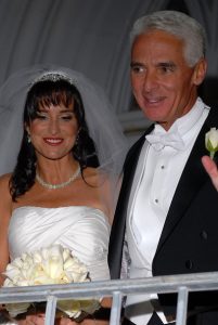 Carole Crist 3 - Carole Crist 10 Facts about Charlie Crist's Wife