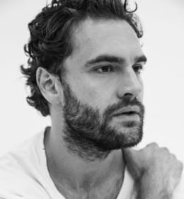 Tom Bateman