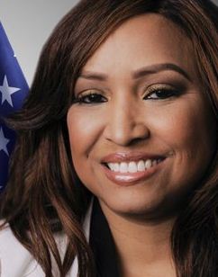 Lynne Patton 1 - Meet Lynne Patton, Administrator of the US Department of Housing and Urban Development