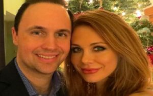 Maitland Ward's Husband Terry Baxter - Feedsta.com